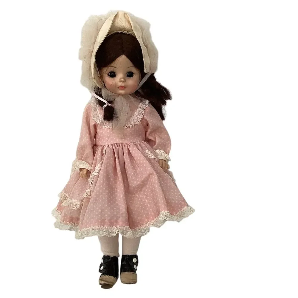 Madame Alexander 14